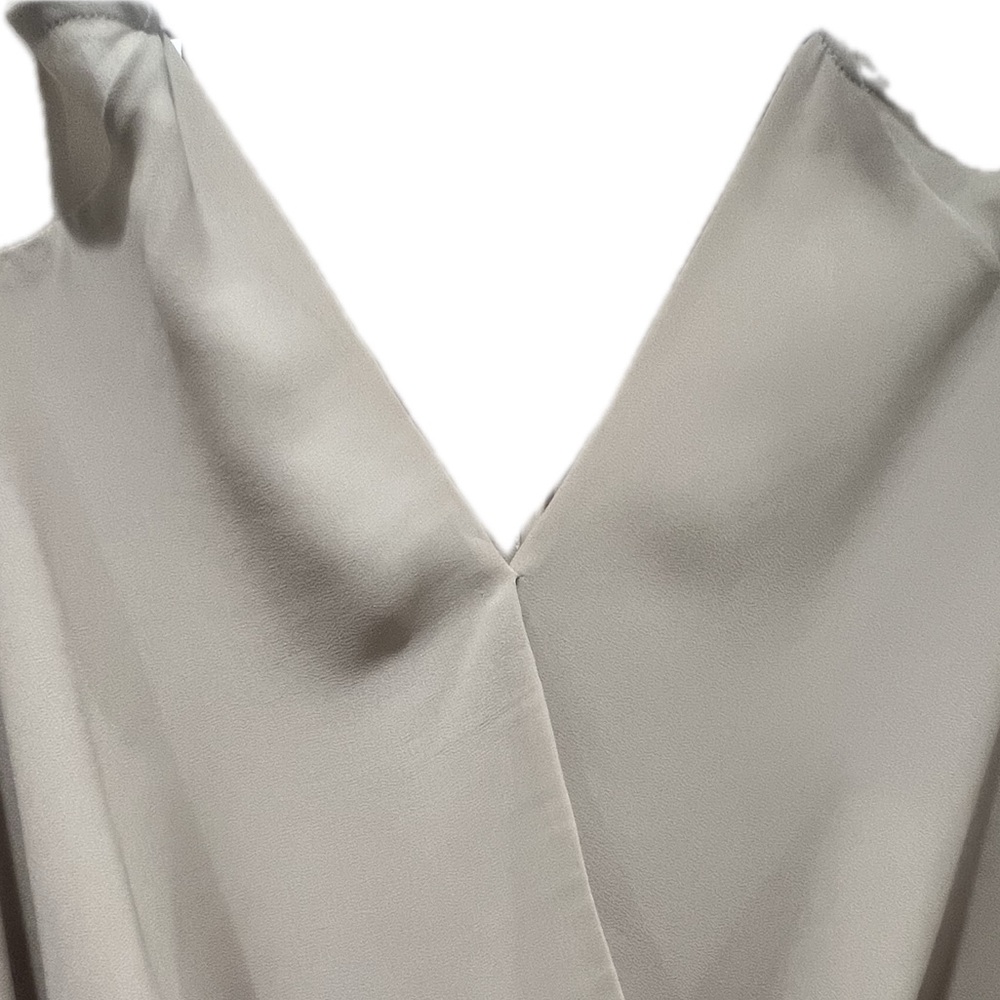 Wrap-Front Open Shoulder - Picture 2 of 10